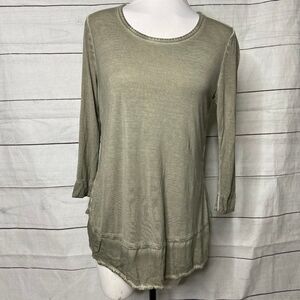 crosby. sage green boho split top small